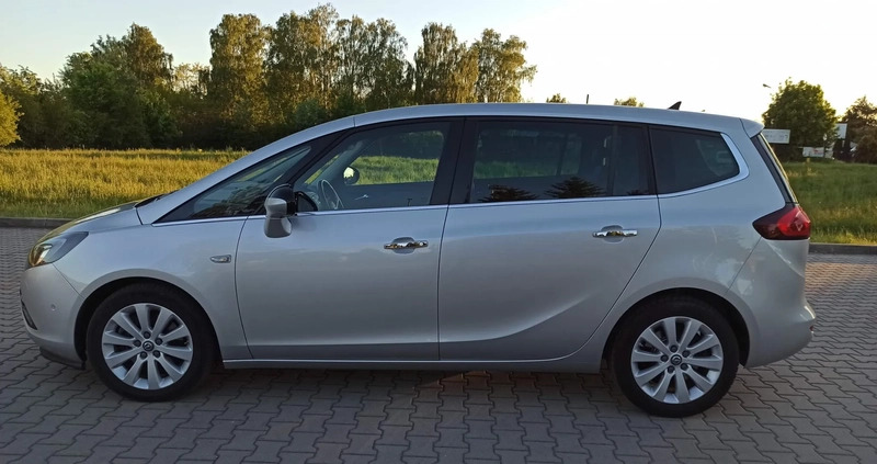 Opel Zafira cena 39999 przebieg: 231800, rok produkcji 2013 z Chełm małe 667